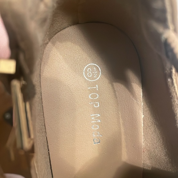 EUC women’s TOP Moda ankle boots, size 8.5 - Picture 6 of 8